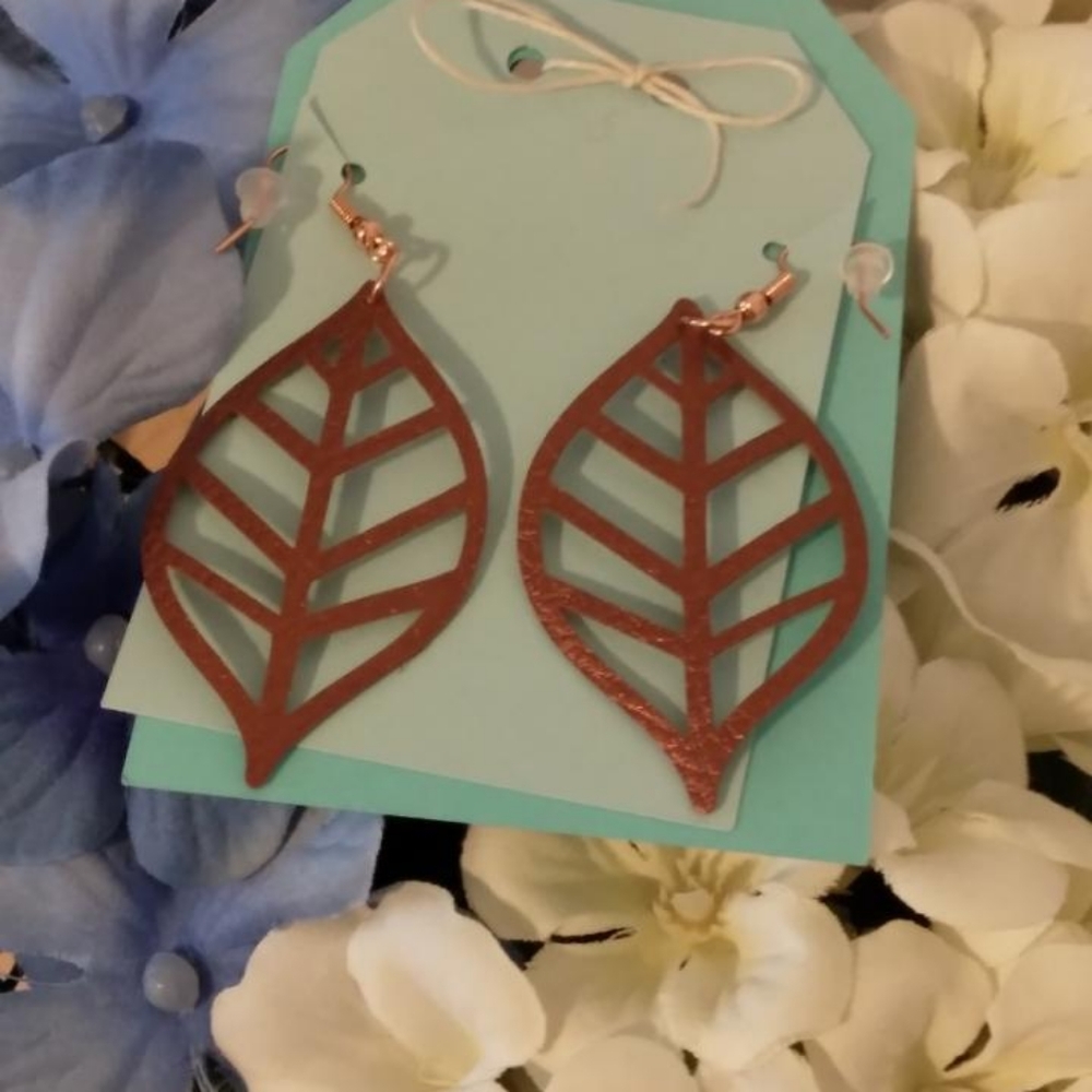 Brown faux leather earrings leaf shape
